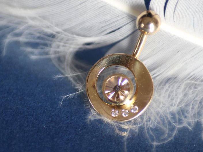 Bauchnabelpiercing Gold TOWARDS THE SUN Morganit SPIRIT SUN